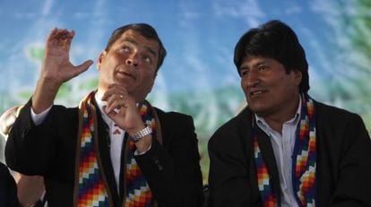 Correa of Ecuador (l) and Morales of Bolivia in Tiquipaya, Bolivia.