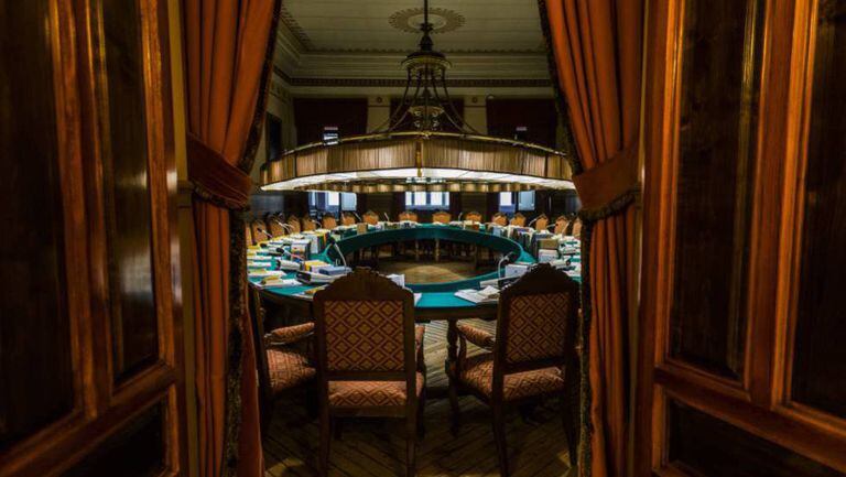 The meeting room in the Spanish Royal Academy.