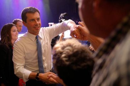 Pete Buttigieg greets supporters at a campaign event in Portland.