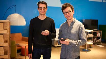 Severin Hacker y Luis von Ahn, fundadores de la aplicación de aprendizaje de idiomas Duolingo.