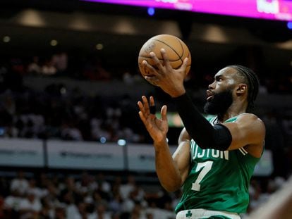 Boston Celtics guard Jaylen Brown (7) shoots against the Miami Heat in the third quarter during game four of the Eastern Conference Finals for the 2023 NBA playoffs at Kaseya Center.