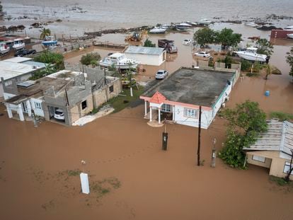 Flooded houses this Monday in Salinas (Puerto Rico) after the passage of Hurricane Fiona.