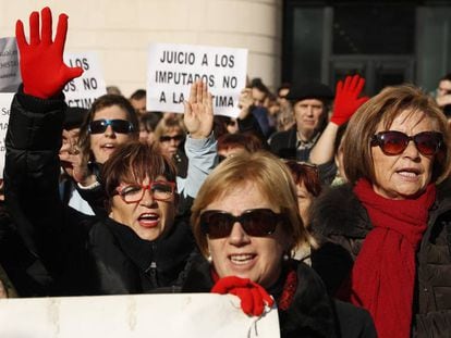 A protest outside the Pamplona courthouse on Wednesday.