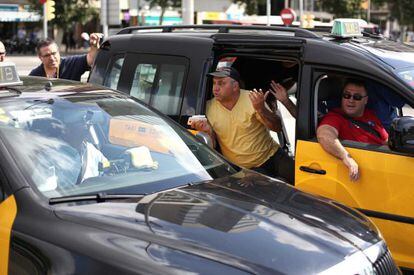 Taxi drivers strike on Tuesday in Barcelona.