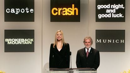 Mira Sorvino and Sid Ganis announced the 2006 Oscar nominees on January 31, 2006, at the Samuel Goldwyn Theater in Los Angeles.