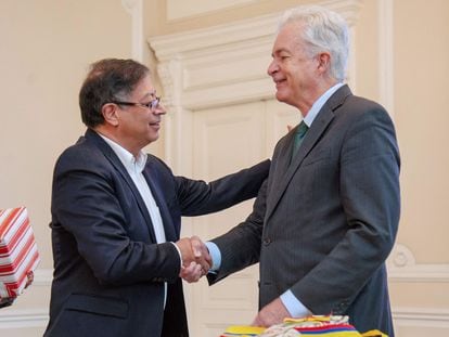 Colombian President Gustavo Petro receiving William Burns, director of the CIA, in Bogotá on October 21.