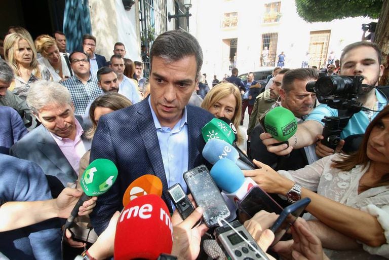 The acting prime minister of Spain, Pedro Sánchez, in Níjar (Almería).
