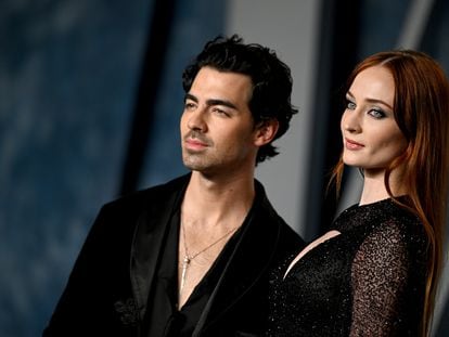 Joe Jonas and Sophie Turner at the Vanity Fair Oscar Party held on March 12, 2023 in Beverly Hills, California.