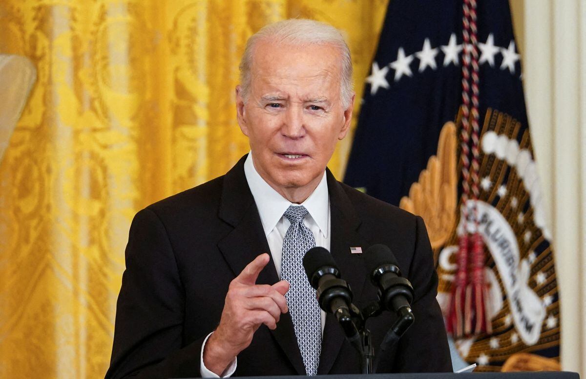 Biden Awarding First Batch Of Arts And Humanities Medals Tuesday ...