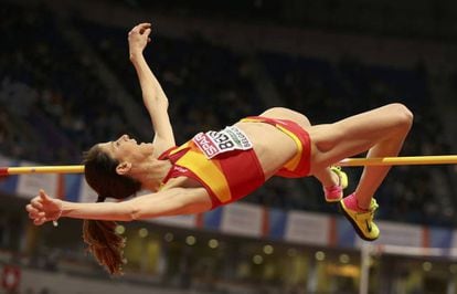 Ruth Beitia competing at the European Athletics Indoor Championship.