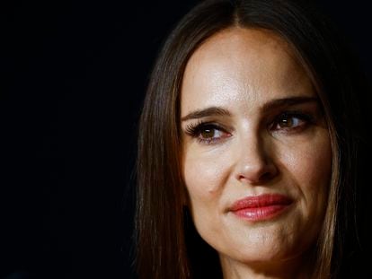 Natalie Portman, at the press conference on Sunday morning in Cannes for 'May December'.