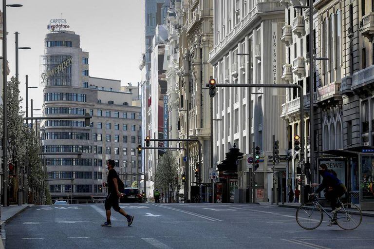 An empty Madrid on Saturday, due to the restrictions introduced to combat the spread of the coronavrius.