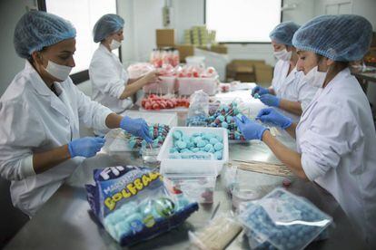 Workers at the Wonkandy plant in Seville, Spain.