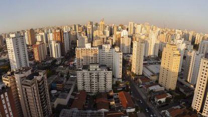 A view over the high rises of São Paulo.