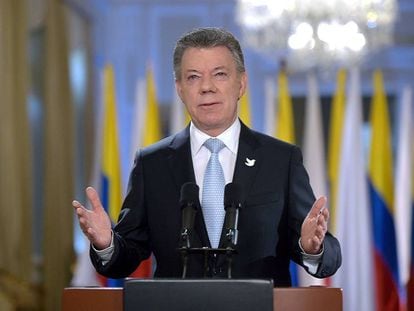 Juan Manuel Santos announces the end of taks with the FARC.