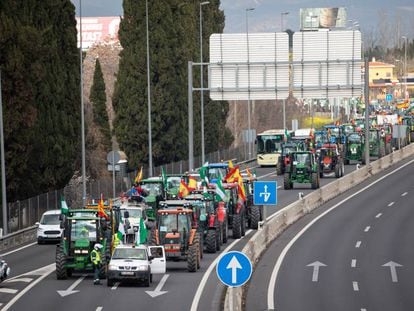 Tractors approaching Granada during a recent protest by farmers.