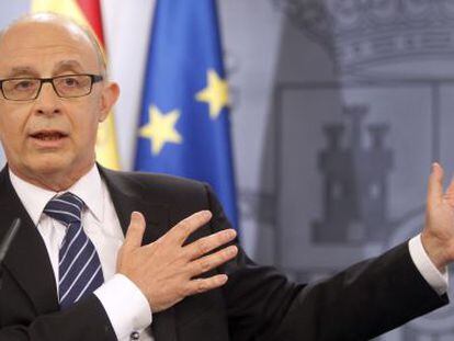 Crist&oacute;bal Montoro during a press conference on Friday. 