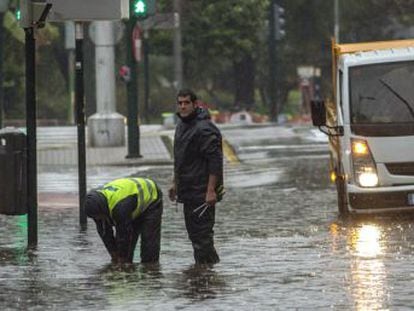 Victims die after being swept away by high water as wild weather continues to take toll in Murcia and Valencia regions