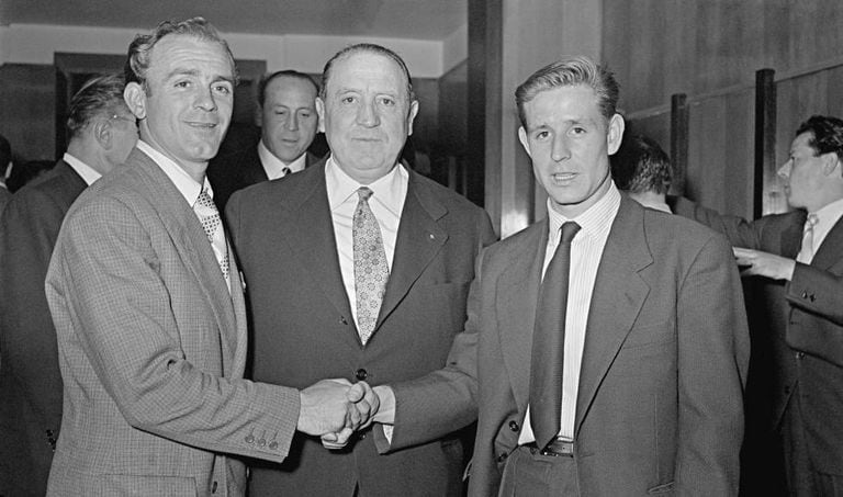 Alfredo Di Stéfano, left Santiago Bernabéu, center, and Raymond Kopa.