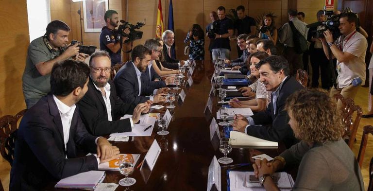 Negotiations between Ciudadanos and the Popular Party began on Monday.