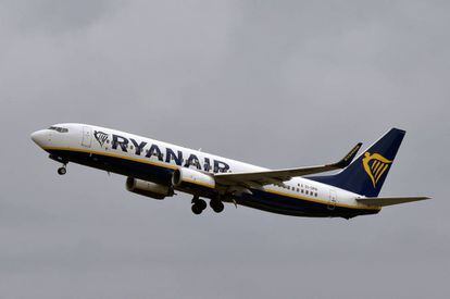 Ryanair cabin crew will strike on two days next week.