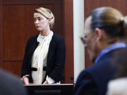 Amber Heard gives testimony at the defamation trial in Virginia.