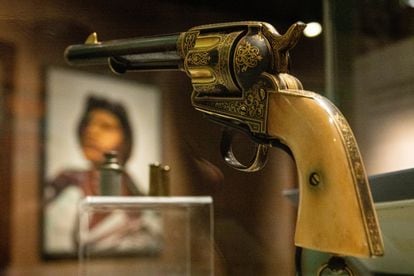 The revolver, in the exhibition 'The Greatness of Mexico' at the National Museum of Anthropology.