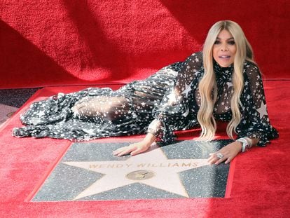 Wendy Williams posing behind her star in Hollywood. October, 2019.