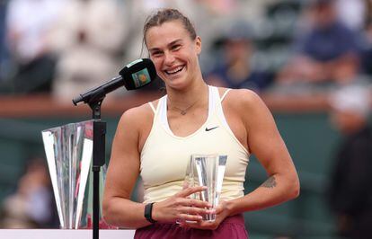Aryna Sabalenka makes a speech following her loss to Elena Rybakina of Kazakhstan in the final during the BNP Paribas Open on March 19, 2023 in Indian Wells, California.