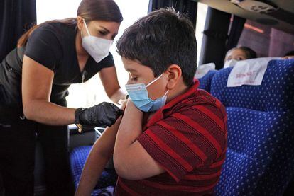 Children have begun to be vaccinated against Covid-19 in Mexico.