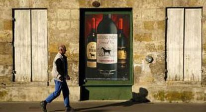 An ad for a Bordeaux wine in France.