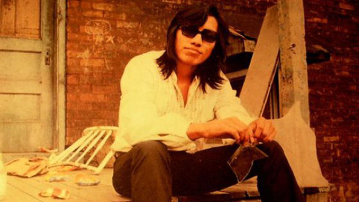 Singer and songwriter Sixto Rodriguez, subject of 'Searching for Sugarman' documentary, dies at 81 | Culture | EL PAÍS English