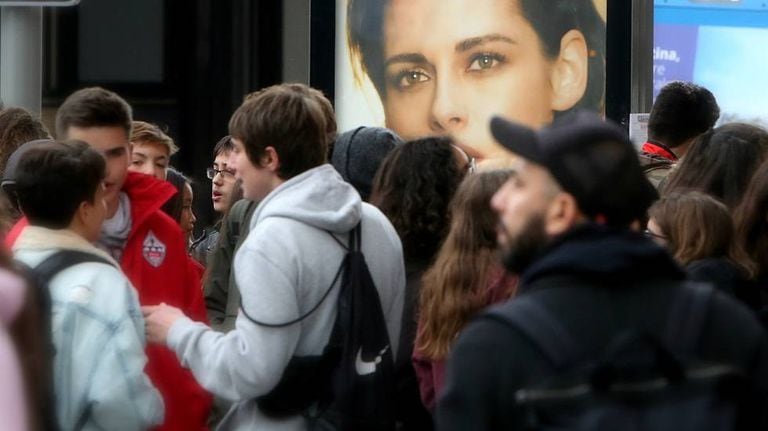 Spanish youths are earning less than a decade ago.