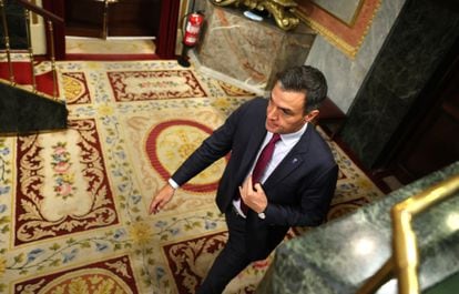 Acting Prime Minister Pedro Sánchez walking into the Congress of Deputies on Tuesday.
