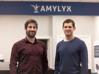 Amylyx co-founders Joshua Cohen (left) and Justin Klee at the company's headquarters in Cambridge, Massachusetts, in a 2018 image.