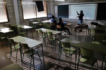 A near-empty classroom inside Dr. Pugivert secondary school in Barcelona.