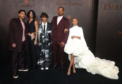 The Smith family, from left: Trey Smith (son of Will Smith and Sheree Zampino), Willow, Jaden, Will and Jada Pinkett-Smith, at the premiere of 'Emancipation,' on November 30, 2022, in Los Angeles.