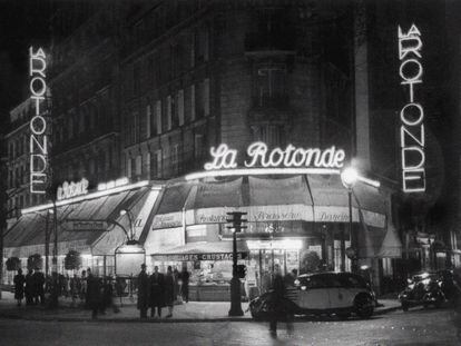 Photograph of La Rotonde, Paris, 1939. 