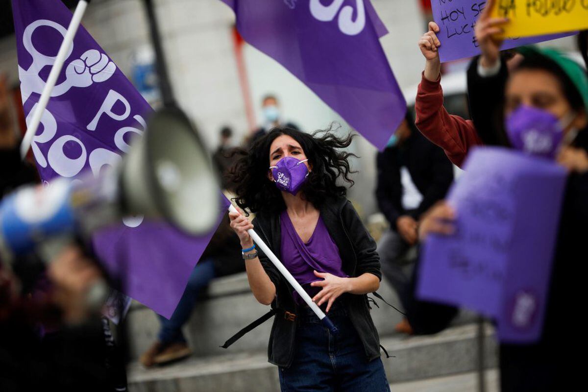 Competing Women's Day rallies expose rifts in Spain's feminist movement
