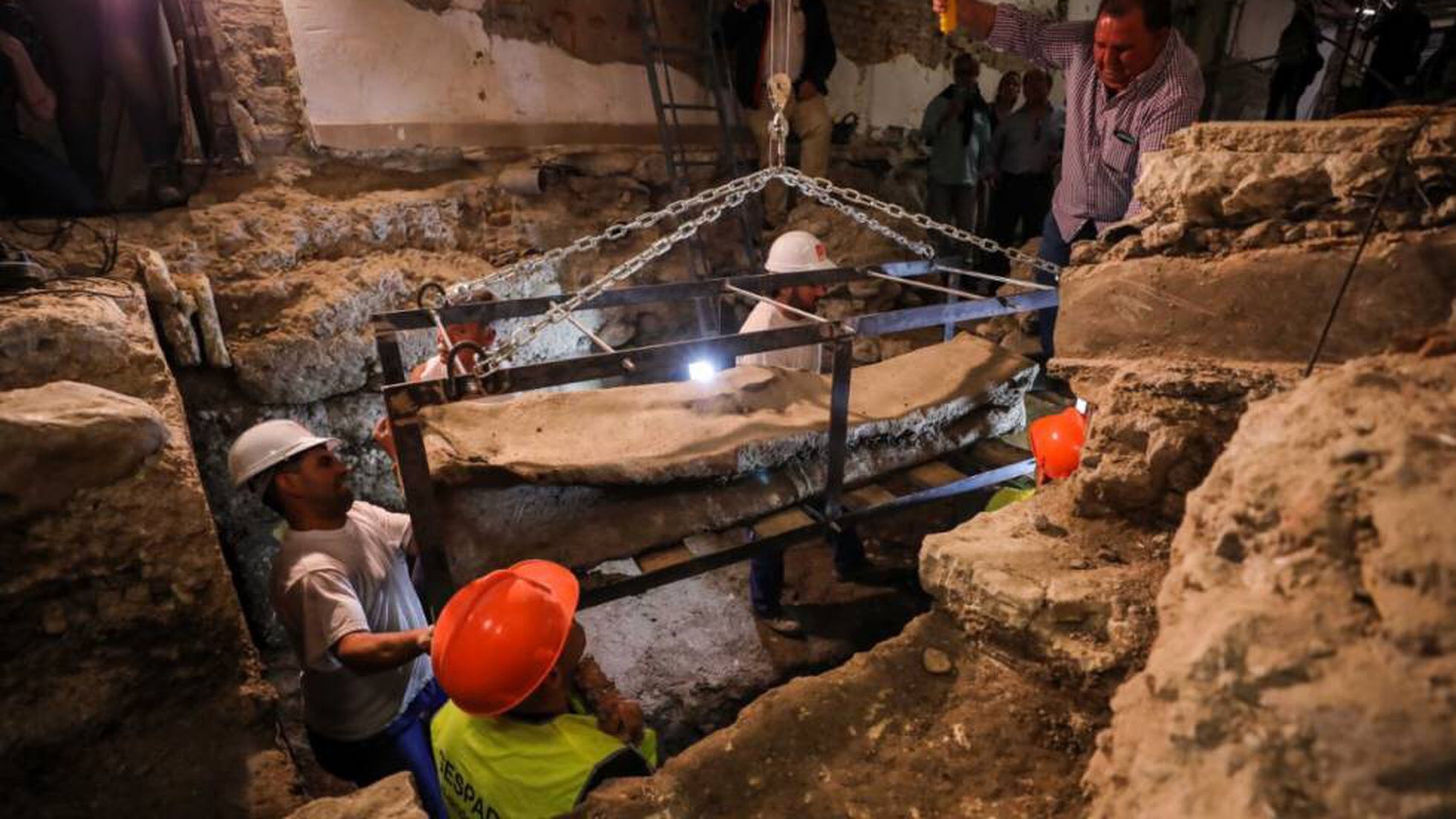 Roman Spain: How an ancient lead sarcophagus was accidentally found in  Granada | Life in Spain | EL PAÍS English