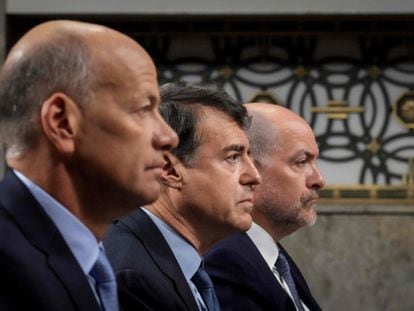 Former heads of Silicon Valley Bank and Signature Bank Gregory Becker, Scott Shay and Eric Howell testify during a Senate Banking Committee hearing on May 16, 2023.