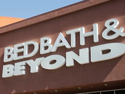 A Bed Bath & Beyond sign is shown in Mountain View, Calif., May 9, 2012.