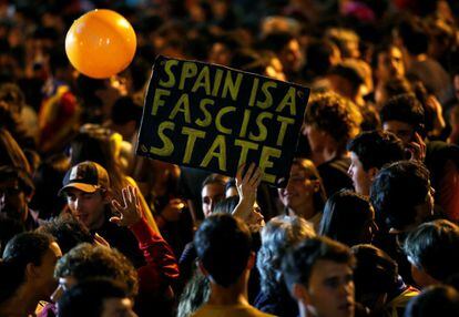 Thousands of people attend a rally in Barcelona, called by the pro-independence group Committees for the Defense of the Republic (CDR) under the slogan “Republican Olympiad.”