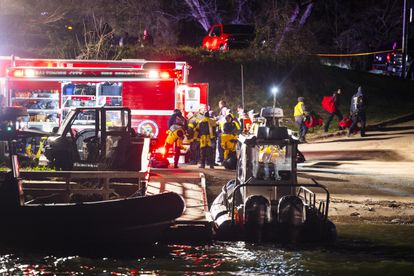 A rescue team searches for survivors in the Patapsco River following the collapse of the Baltimore Bridge on Tuesday. 