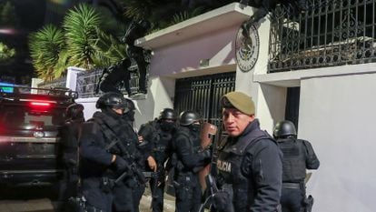Ecuadorian police