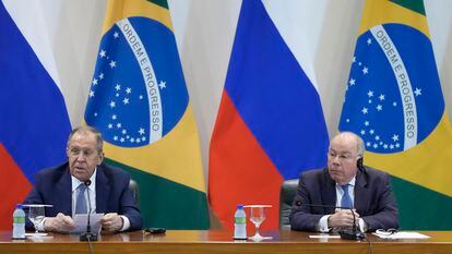 Russia's Foreign Minister Sergei Lavrov, left, and Brazilian Foreign Minister Mauro Vieira.