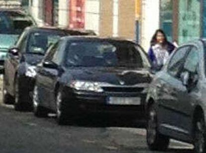 The mayor of Torrelodones seen using the council-owned Renault Laguna on June 10.