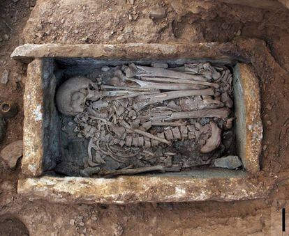 A burial at the La Bastida dig in Murcia.