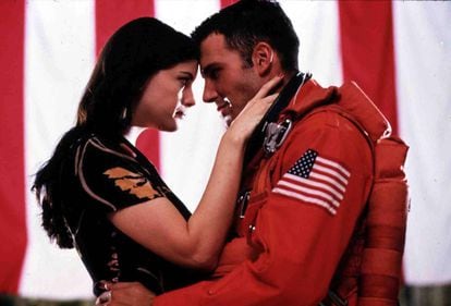 Liv Tyler and Ben Affleck, in a scene from Armageddon