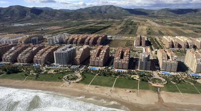 An aerial view of part of the Marina d&rsquo;Or resort in Oropesa del Mar.